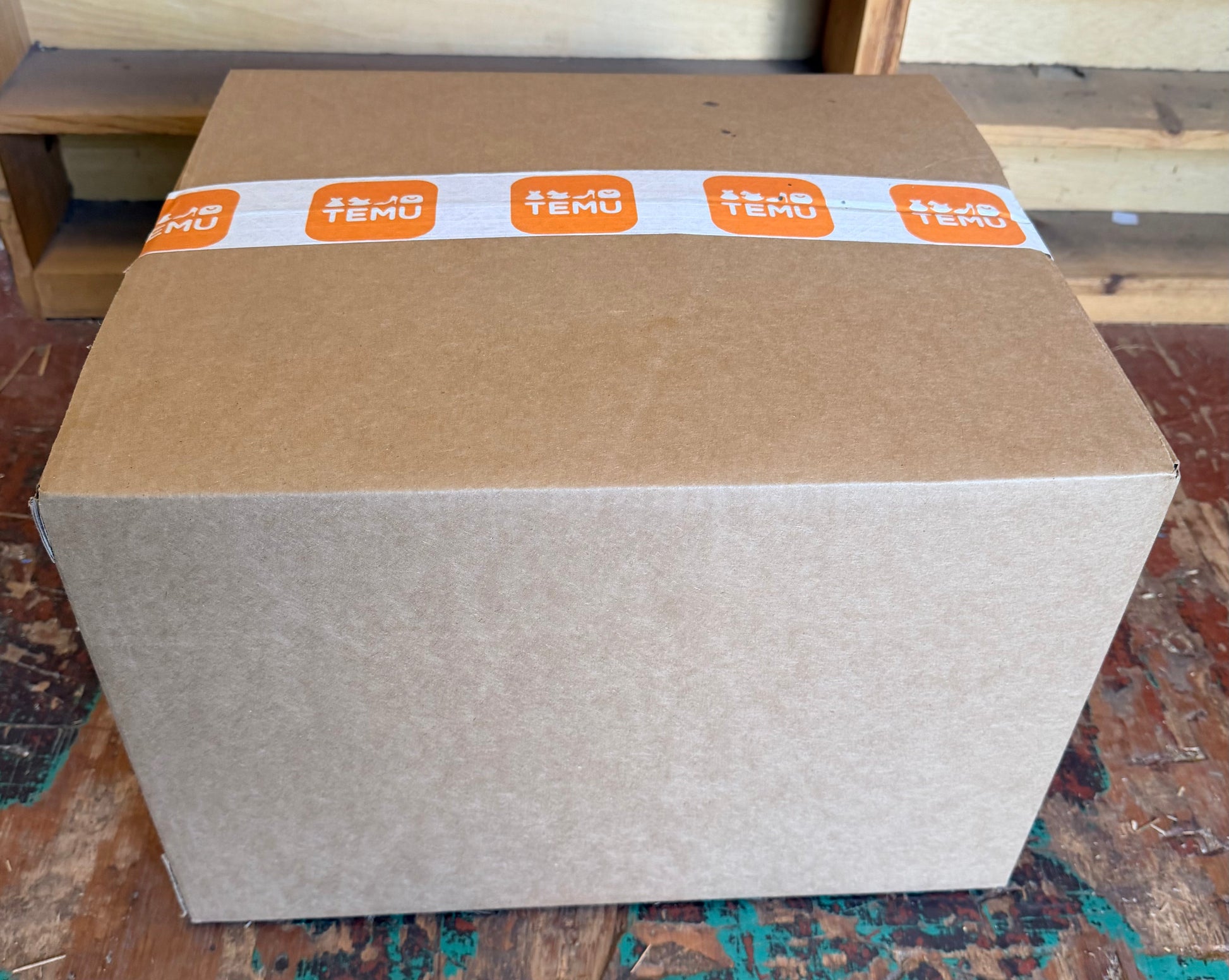 Temu mystery box blind box side view