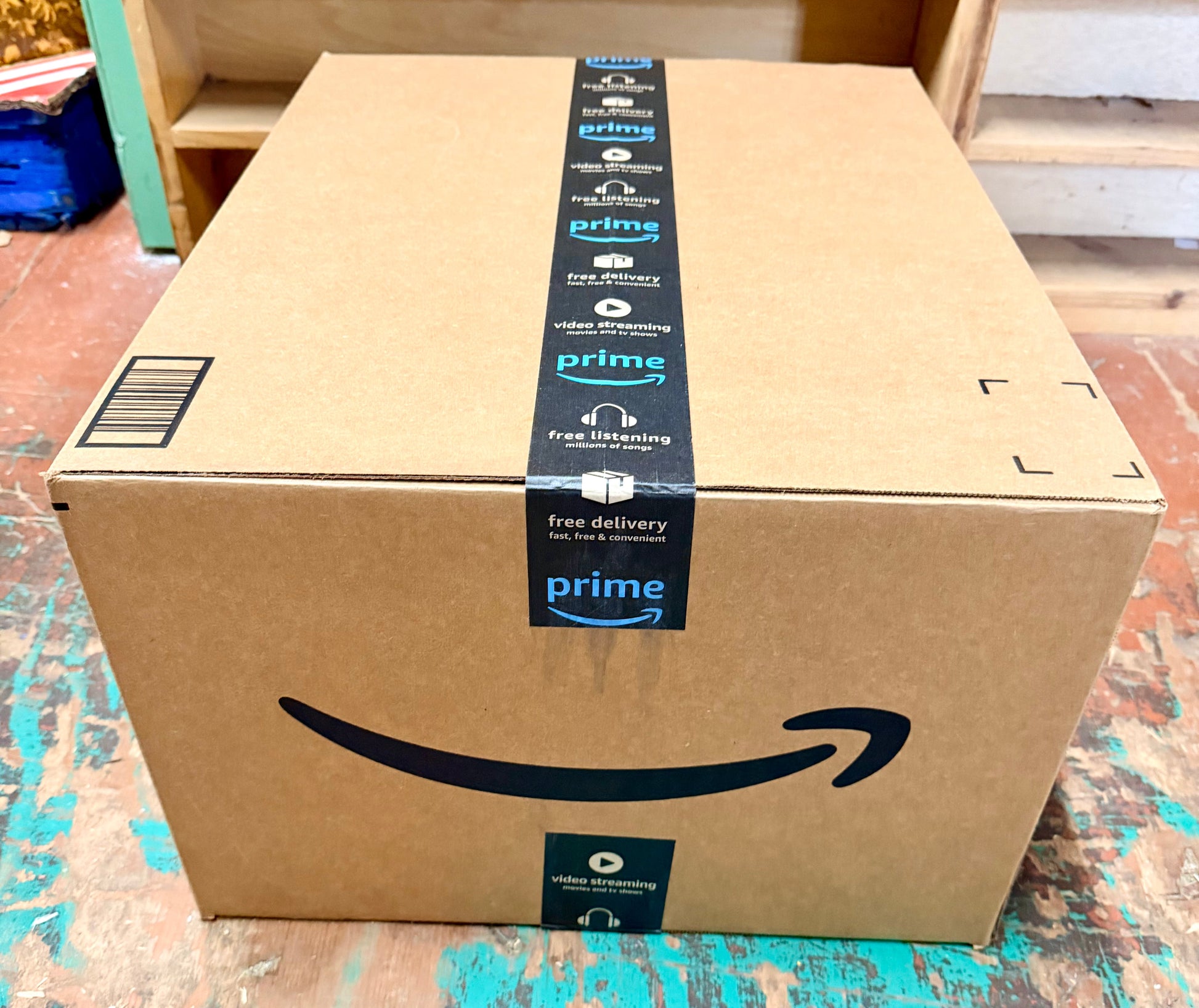 Amazon mystery box blind box side view